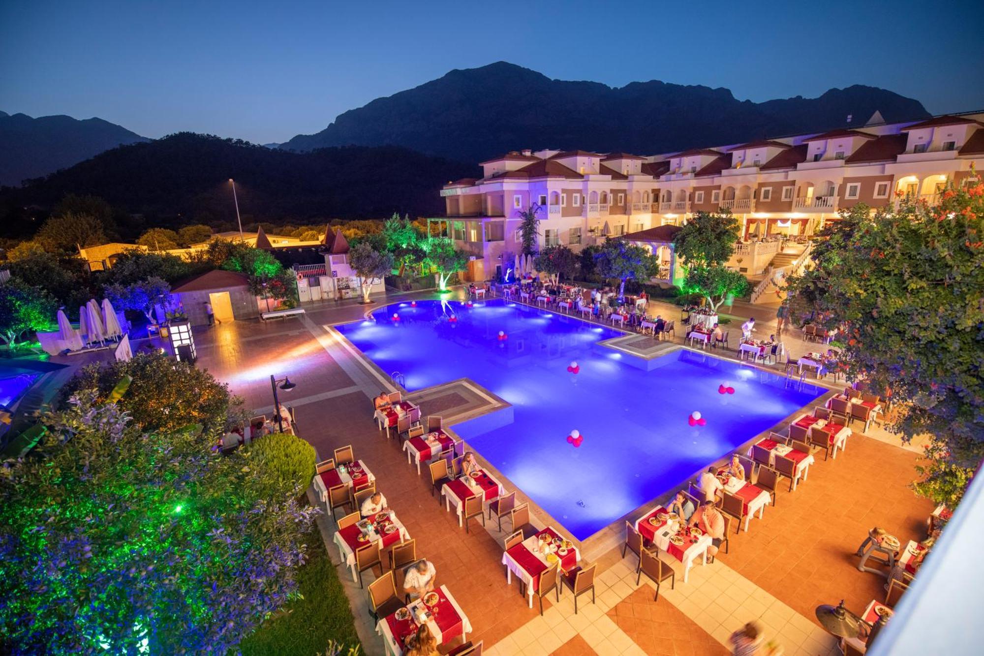 Viking Garden Hotel كمر المظهر الخارجي الصورة